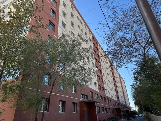 Хотын төвийн а бүсэд байршилтай 3 өрөө байр 79мкв, Улаанбаатар — Сүхбаатар — 1-р хороо