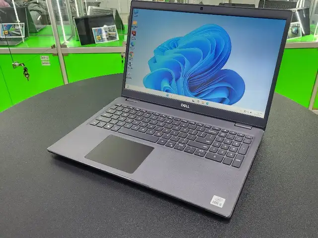 Dell 15.6", Intel Core i5, 8 GB RAM, 256 GB, Улаанбаатар — Чингэлтэй — Баянбүрд
