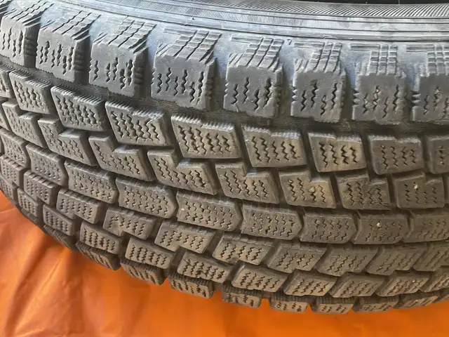 215/70/R16, Өвлийн, Улаанбаатар — Баянгол — 11-р хороо