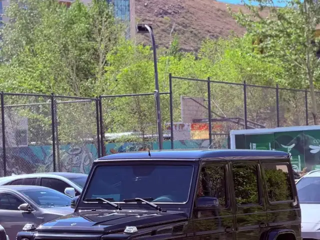 Mercedes-Benz G-Class
