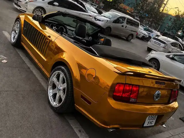 Ford Mustang