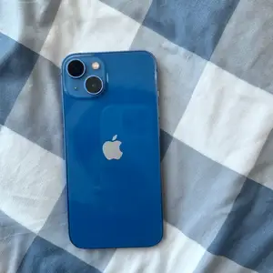 Apple iPhone 13, 128 gb, Blue, Улаанбаатар — Баянзүрх — 13-р хороолол