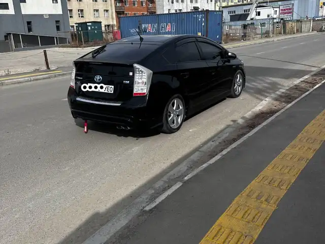 Toyota Prius 30