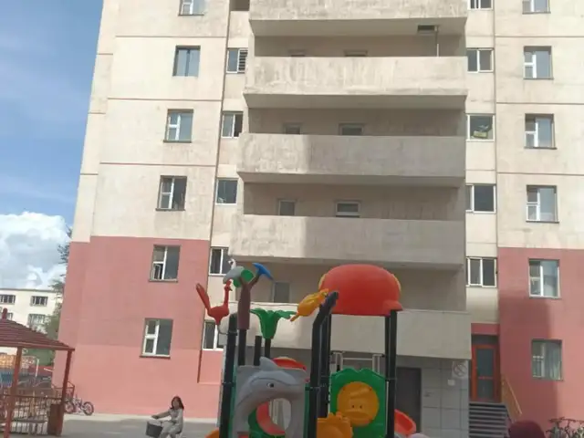 Худ 20-р хороо органик захын урд хос зуу хотхонд 43м² 2 өрөө байр, Улаанбаатар — Хан-Уул — Мишээл