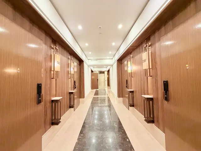 Minister tower-т 96м2 3 өрөө орон сууц, Улаанбаатар — Сүхбаатар — 1-р хороо