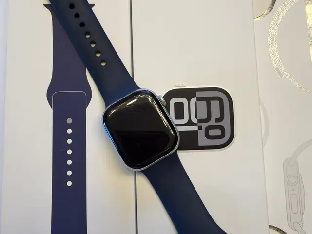 Series 10, 42 mm, Улаанбаатар — Сүхбаатар — 11-р хороолол