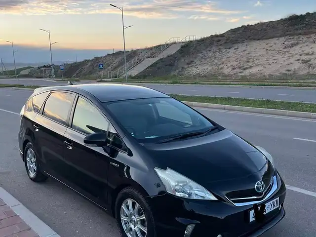 Toyota Prius 40