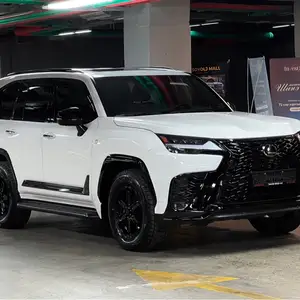 Lexus LX 600