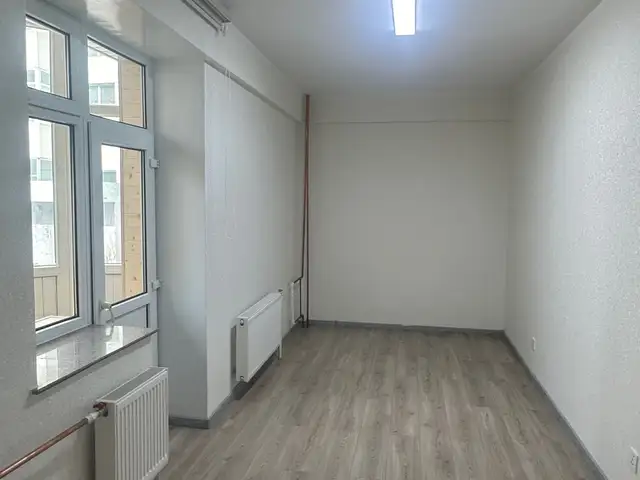 Монгол 3р сургуулийн хойно 3 өрөө 93м2 орон сууц, Улаанбаатар — Сүхбаатар — 10-р хороо