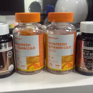 Vitamin, Улаанбаатар — Хан-Уул — Цэлмэг хотхон