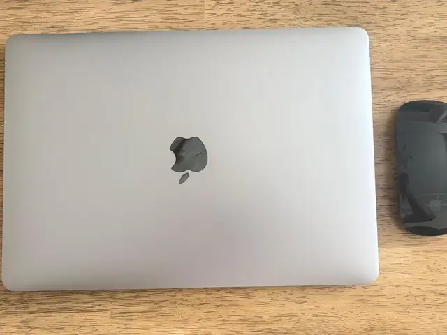 Apple 13.3, Intel Core i5, 8 GB RAM, 256 GB, Улаанбаатар — Сүхбаатар — 1-р хороо