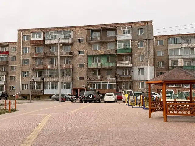 21хороололд 100м2 3 өрөө байр, Улаанбаатар — Сонгинохайрхан — 5-р хороо