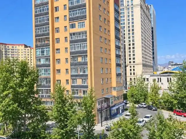 Сбд 3 хороо , 3 өрөө байр 83m2, Улаанбаатар — Сүхбаатар — 3-р хороо