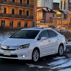 Lexus HS