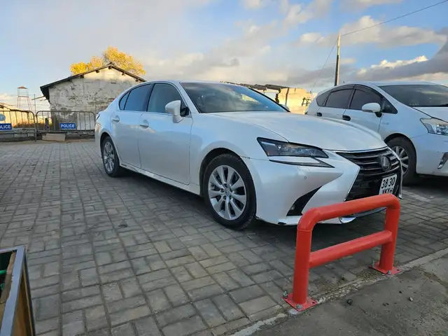 Lexus GS