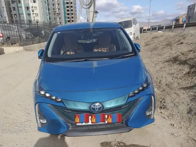 Toyota Prius PRIME 52