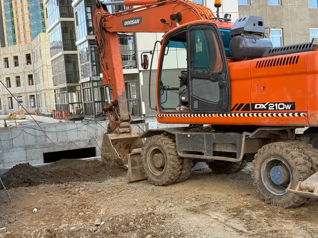 Doosan Экскаватор, 2009, Улаанбаатар — Хан-Уул — Яармаг