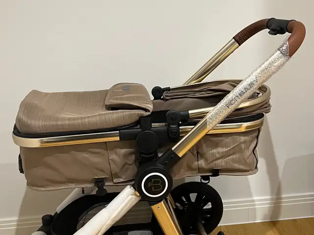 Forbaby shine tereg, Улаанбаатар — Хан-Уул — Зайсан