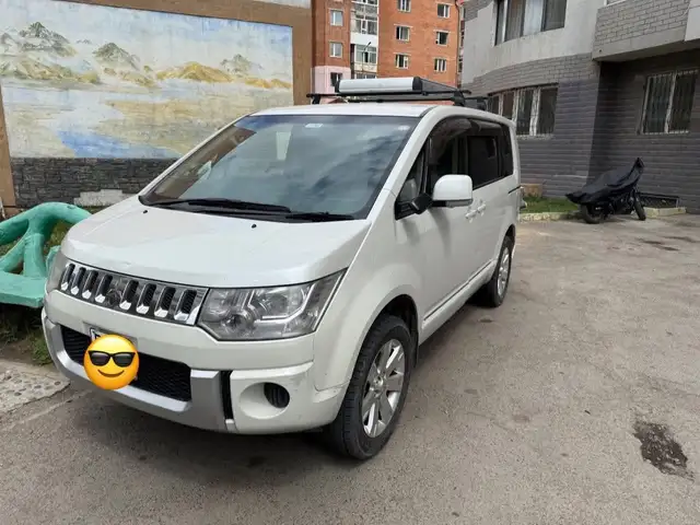 Mitsubishi Delica