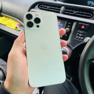 Apple iPhone 13 Pro Max, 128 gb, Silver, Улаанбаатар — Баянзүрх — 16-р хороолол