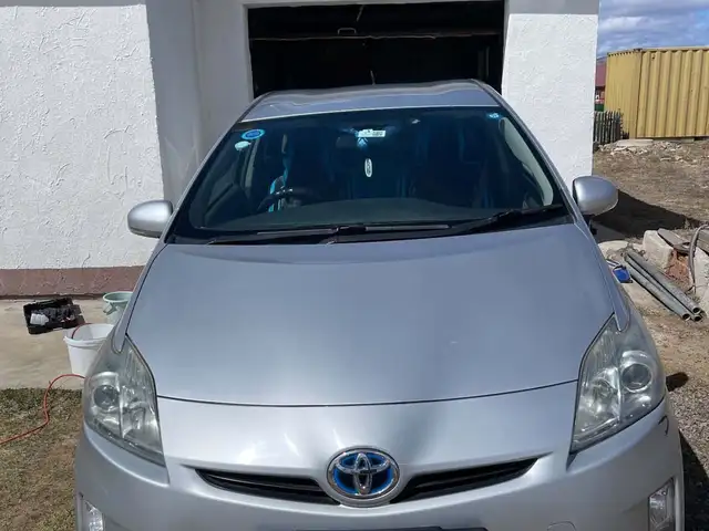 Toyota Prius 30
