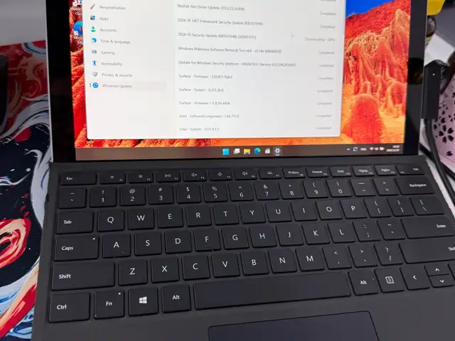 Microsoft Surface 13", Intel Core i5, 8 GB RAM, 256 GB, Улаанбаатар — Баянзүрх — Натур худалдааны төв