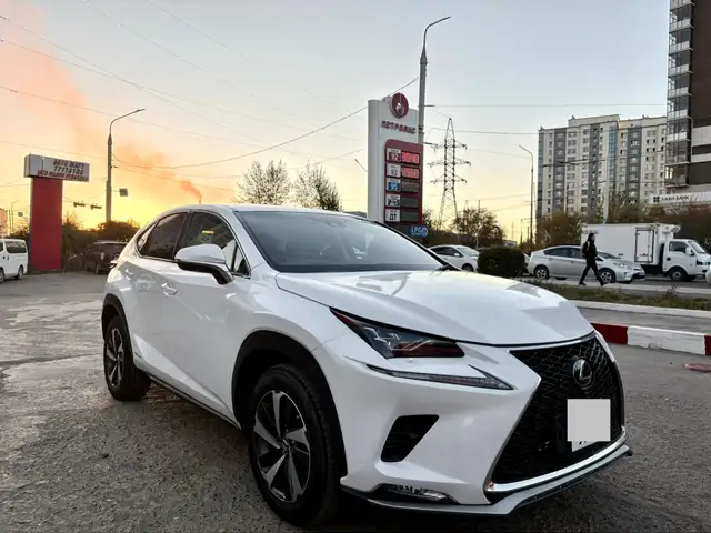 Lexus NX