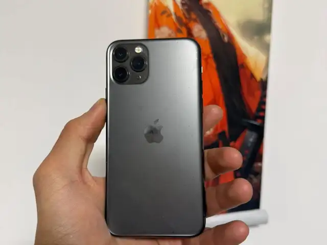 Apple iPhone 11 Pro, 64 gb, Black, Улаанбаатар — Сүхбаатар — 100 айл