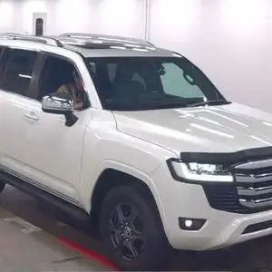 Toyota Land Cruiser 300