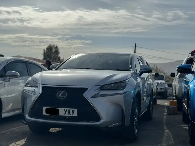 Lexus NX
