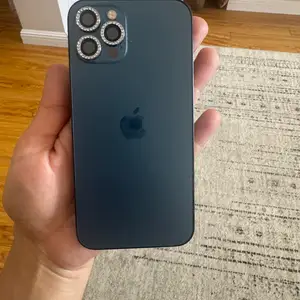 I phone 12 pro, Улаанбаатар — Баянзүрх — 13-р хороолол