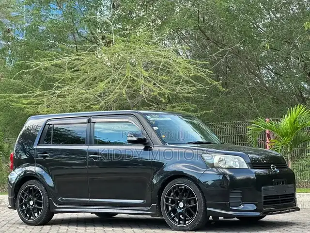 Toyota Corolla Rumion