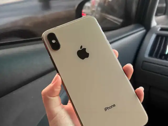 Apple iPhone Xs, 64 gb, Gold, Улаанбаатар — Баянгол — 3, 4 хороолол