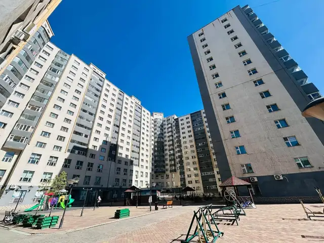 БЗД, 14-р хороо, Зүүн хүрээ хотхонд тавилгатай 3 өрөө байр 84мкв, Улаанбаатар — Баянзүрх — 14-р хороо