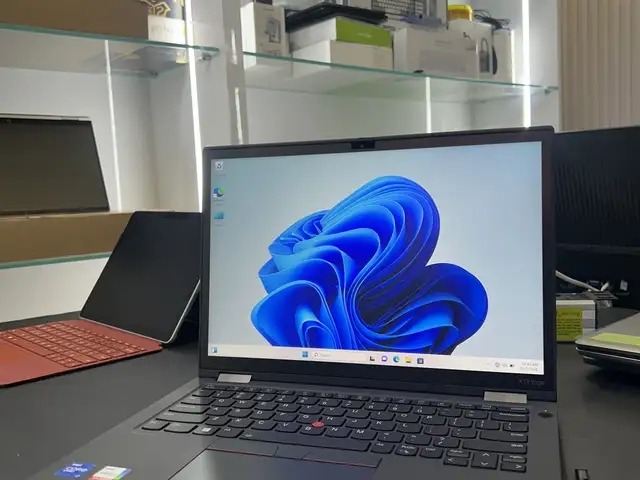 Lenovo 13", Intel Core i7, 16 GB RAM, 512 GB, Улаанбаатар — Чингэлтэй — 5-р хороо