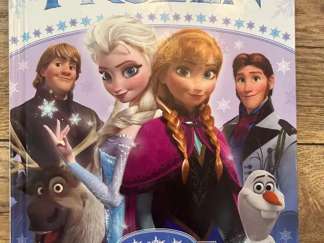 Frozen хүүхдийн англи хэлийн ном, Улаанбаатар — Хан-Уул — Хансвилл хотхон