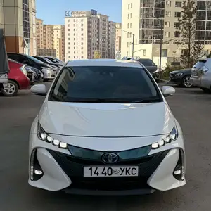 Toyota Prius PRIME 52