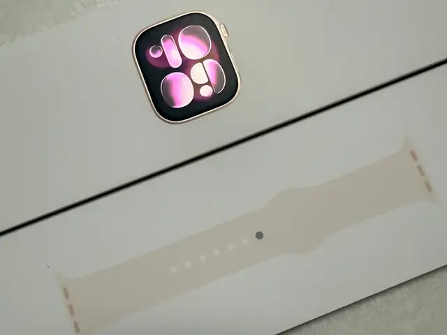 Iwatch ser11 rose gold 42mm, Улаанбаатар — Баянзүрх — Халдвартын эмнэлэг