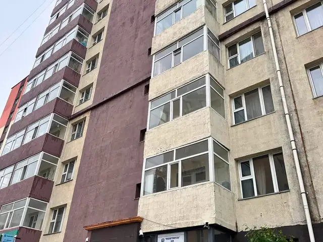 Шинэ Өгөөмөр хотхонд 2 өрөө байр 42.6мкв, Улаанбаатар — Баянзүрх — 42-р хороо