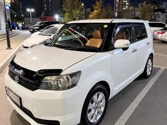 Toyota Corolla Rumion
