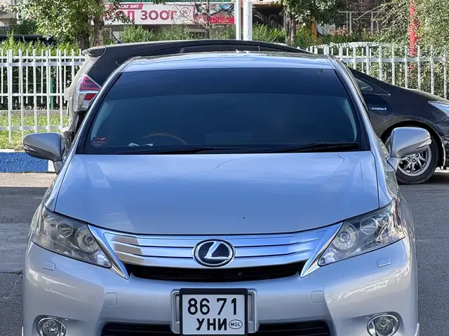 Lexus HS
