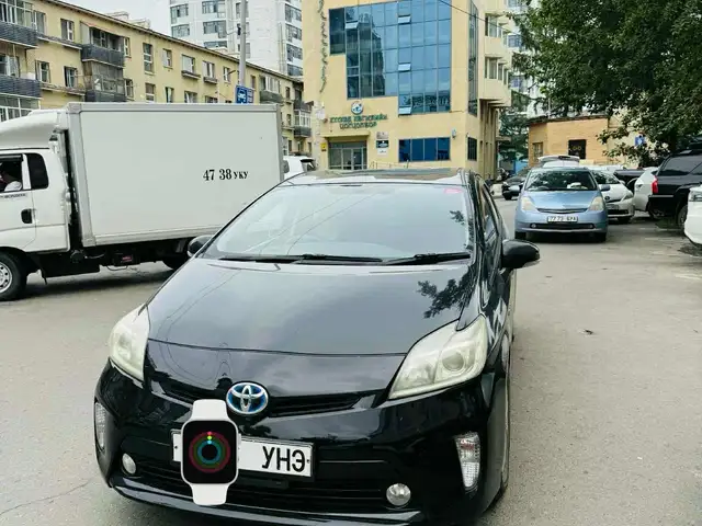 Toyota Prius 30