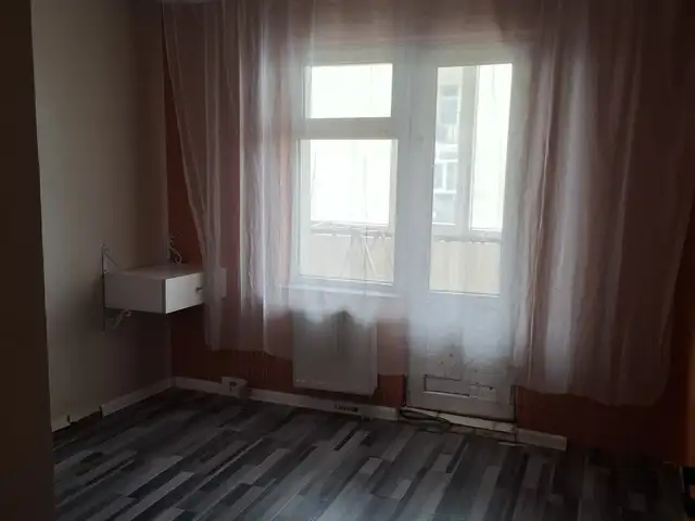 Бзд монгол цэргийн музейн хажууд их засаг сургуулийн урд 2 өрөө 37мкв, Улаанбаатар — Баянзүрх — 4-р хороо