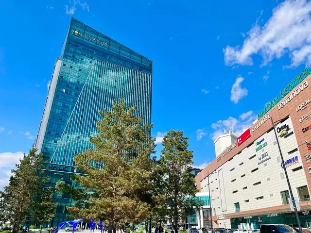 Худ, 120 мянгат, khan bank tower-т 88.71 мкв оффис талбай, Улаанбаатар — Хан-Уул — 15-р хороо