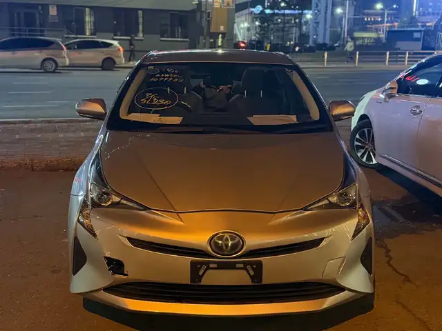 Toyota Prius 50