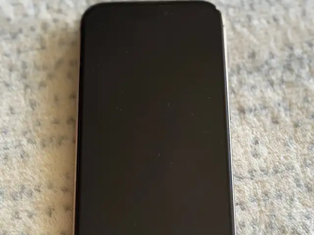 Apple iphone 16 Pro, 256 gb, Улаанбаатар — Хан-Уул — River Garden