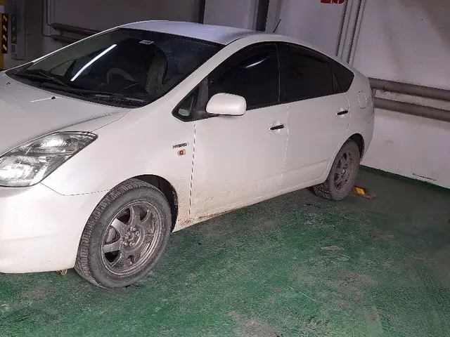 Toyota Prius 20