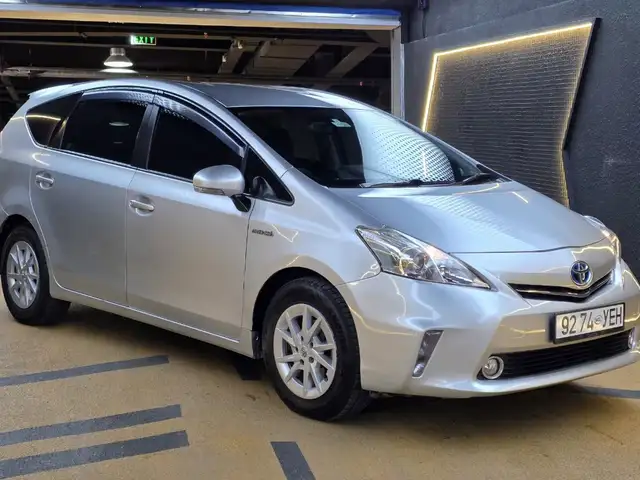 Toyota Prius 41