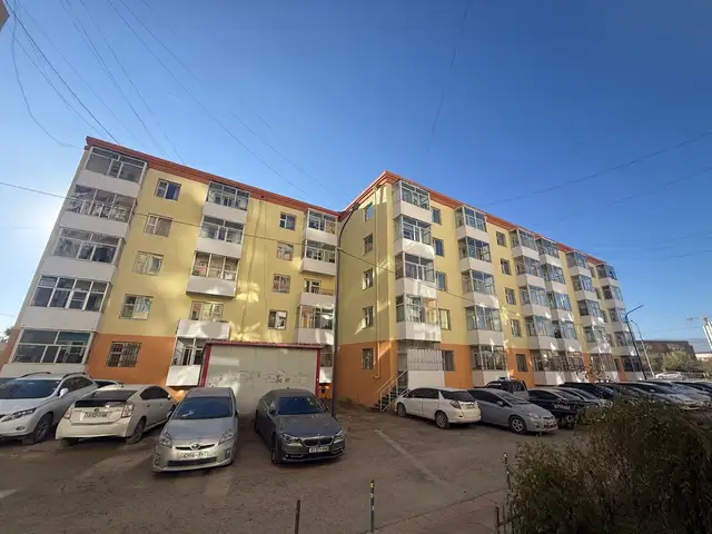 Ofitsert 1 uruu bair 31m2, Улаанбаатар — Баянзүрх — Офицер