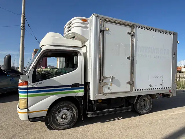 Hino Хөргөгчтэй, 2001, Улаанбаатар — Сонгинохайрхан — 21-р хороолол